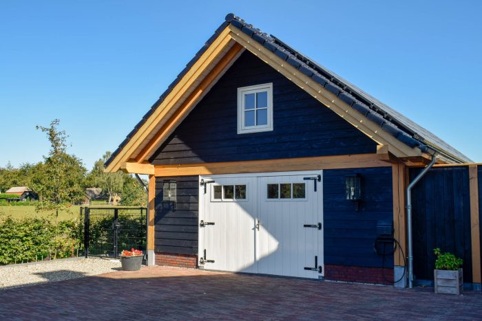 Zadeldak Milaan – Garage