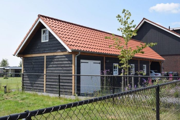 Zadeldak Milaan – Garage & lounge